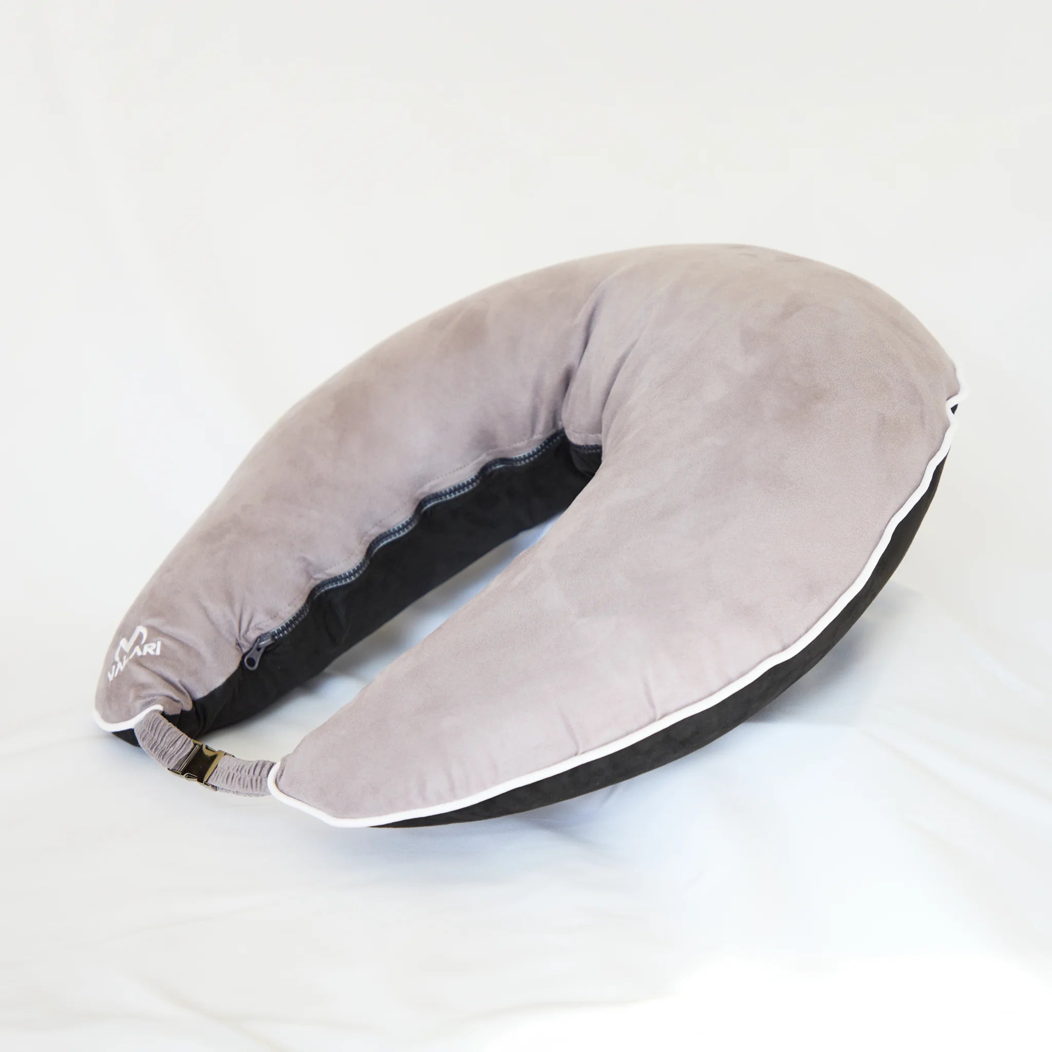 thumbnail-pillow-grey_black.webp